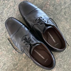 Johnston & Murphy mens shoes size 10.5 black